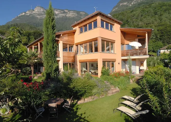 Schloss-Hof Eppan an der Weinstraße