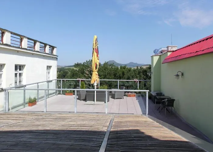 Hotel Caramell Louny
