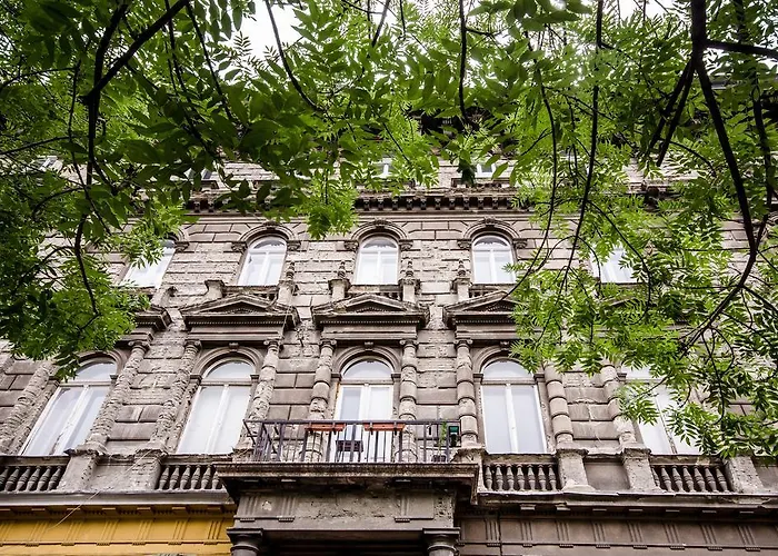 Apartment In Center Budapest