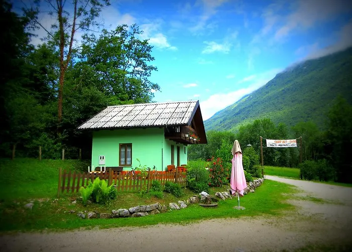 Hostel Kamp Rut Kobarid