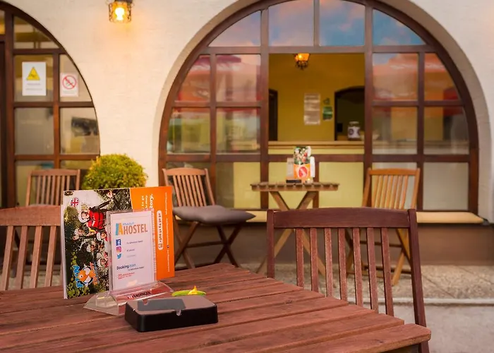 1A Adventure Hostel Lesce 