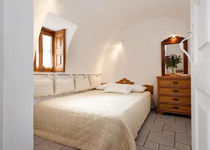 Vista Mare Suites Imerovigli 