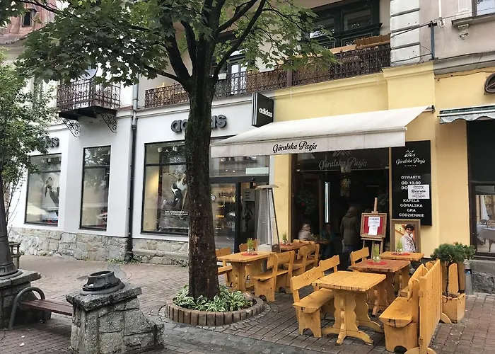 Apartamenty Goralska Pasja Krupowki 37 Zakopane