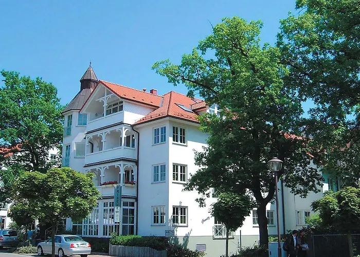 Ferienwohnung Wohnpark Granitz - by Rujana Binz