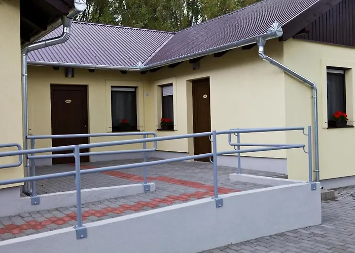 Hotel Balaton Eldorado Camping Badacsonytördemic