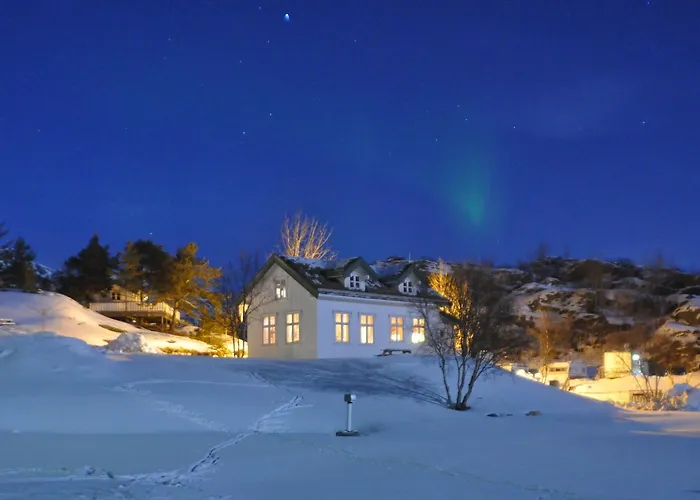 Kabelvag Feriehus & Camping