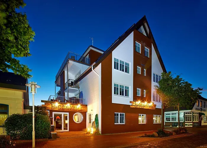 Bernstein-Hotel Bootshaus Büsum