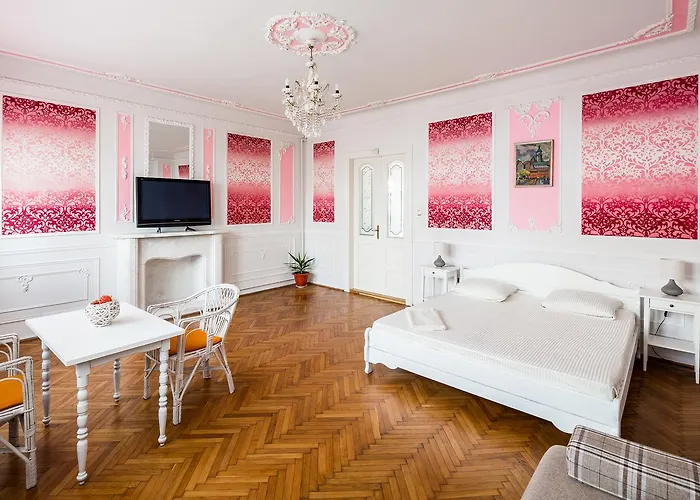Krakivska Street Apartment Lemberg