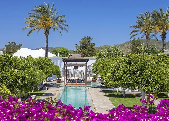 Agroturismo Atzaro Santa Eulària des Riu