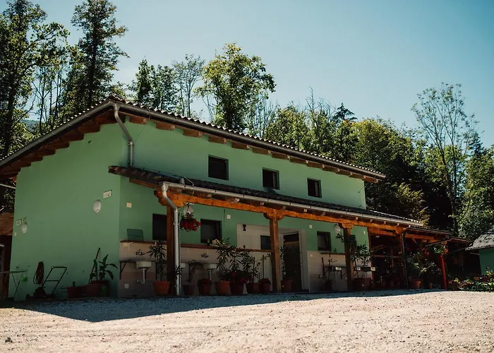 Hostel Kamp Rut Kobarid