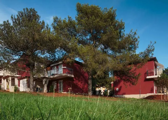 Apartments Sol Katoro Zambratija 