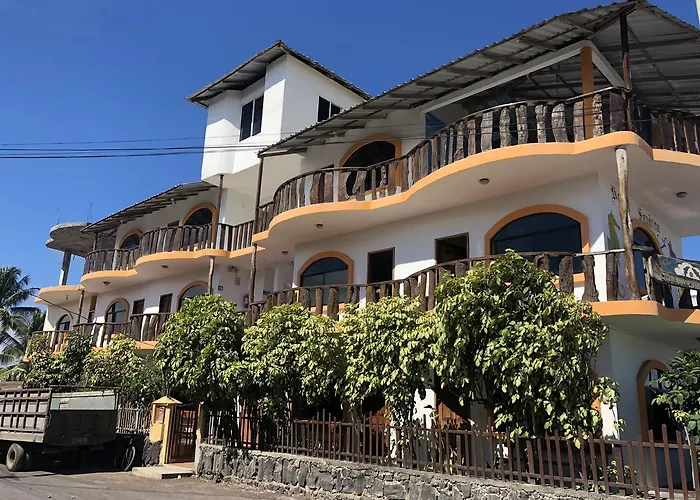 Hostal Sandrita Puerto Villamil
