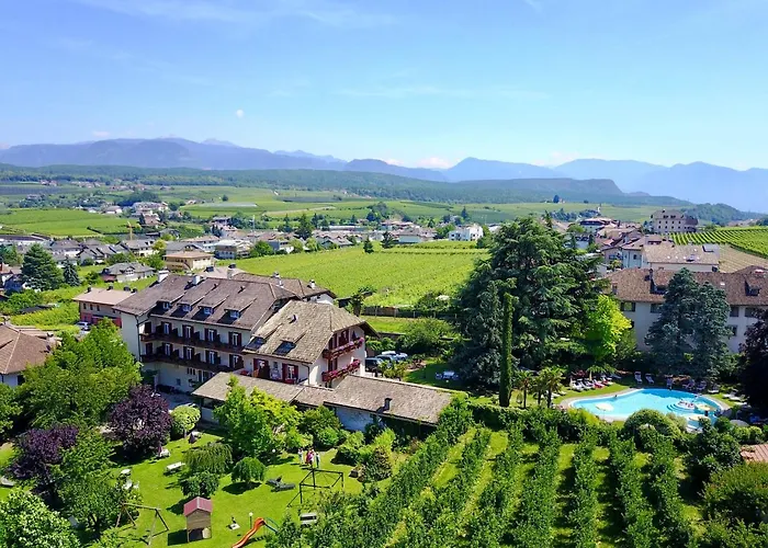Angerburg Blumenhotel Eppan an der Weinstraße
