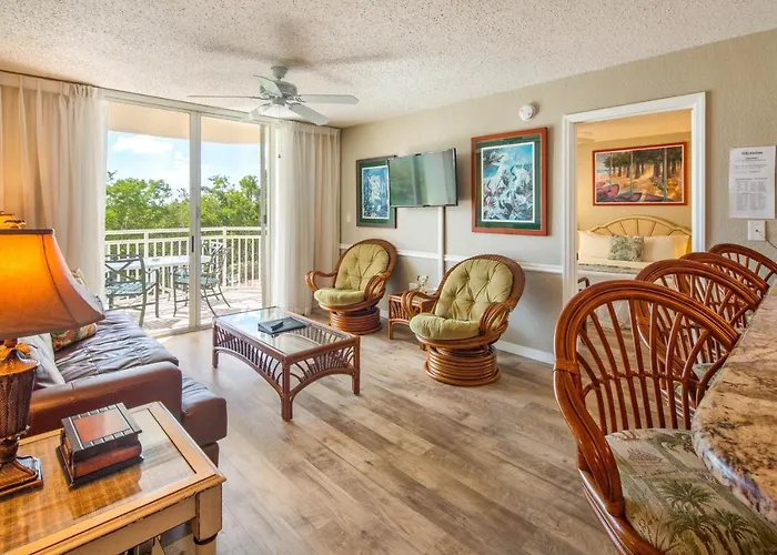 Sunrise Suites Tahiti Suite #104 Key West