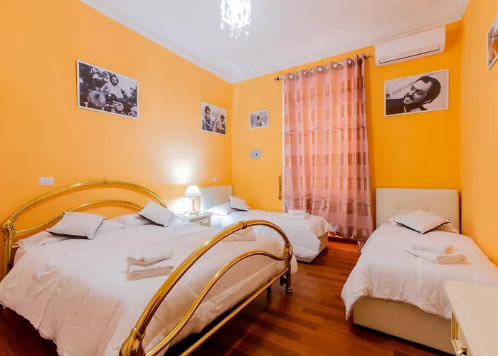 Flower Guesthouse Rom