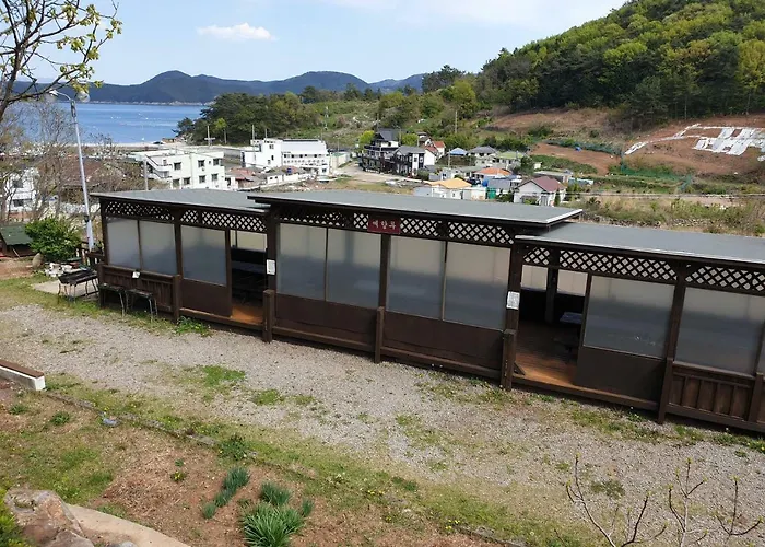 Tongyeong Yehyang Pension