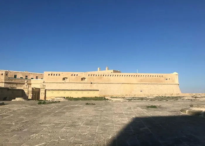 St. Elmo Apartments Valletta