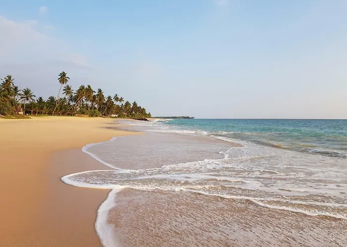 Sunrise Beach Inn Ambalangoda 