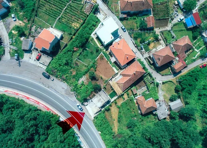 Guest House Luna Virpazar