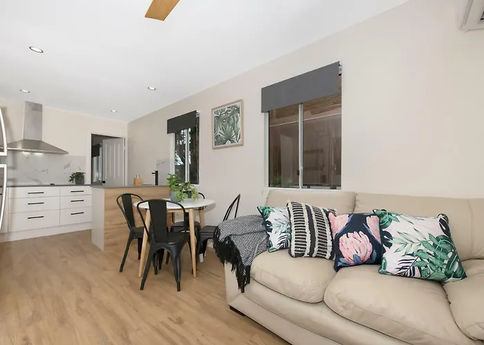 Cosy 2 Bedroom Home Townsville