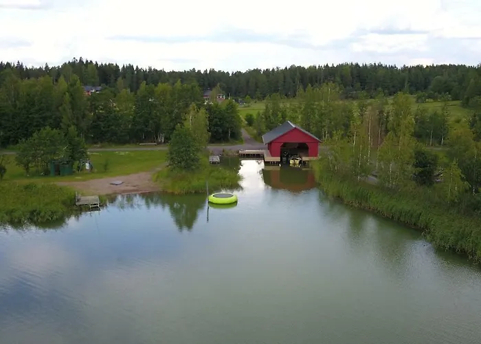 Villa Lomahyppaeys Naantali