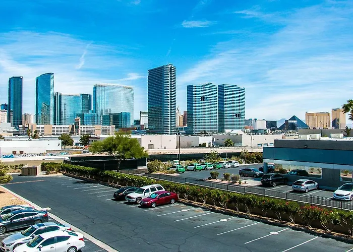 Luxury Modern Condo 2 Las Vegas