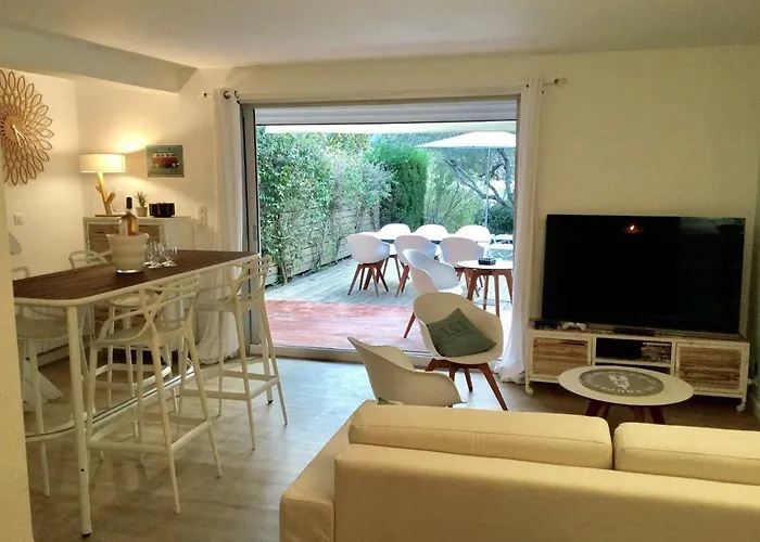 Maison Centre Village St Tropez Avenue Foch Saint-Tropez