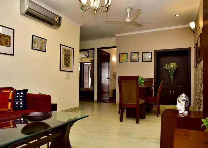 2Bhk Comfortable Furnished Serviced Apartments In Hauz Khas - Woodpecker Apartments Neu-Delhi