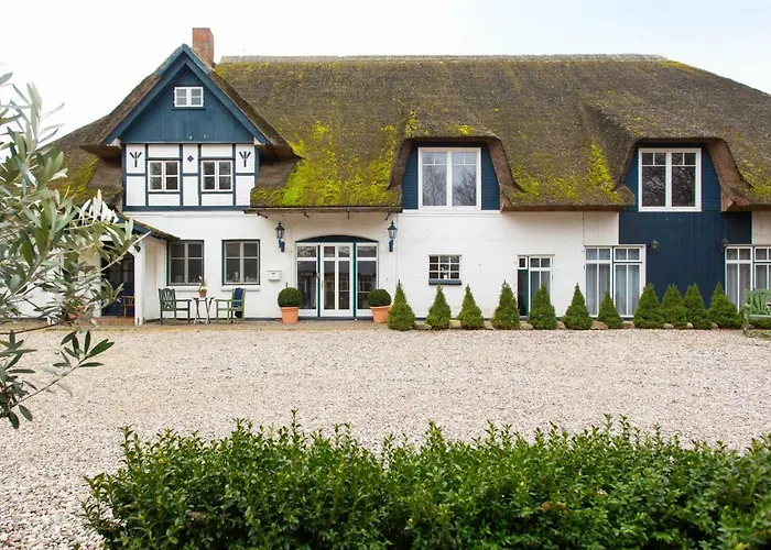 Landhotel Teichwiesenhof, Bed&Breakfast Oldenburg in Holstein
