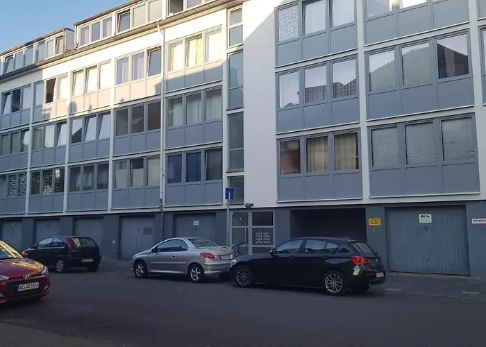 Sonniges Modernes Appartement Hoehenberg Köln