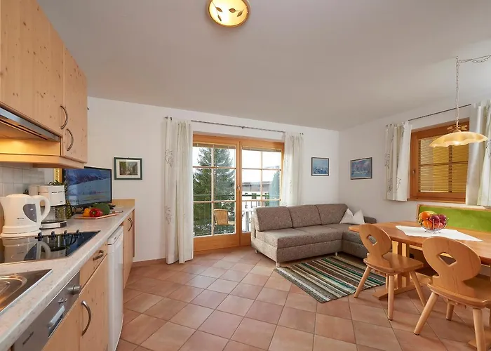 Appartement Hotel Sonneck Konigsleiten