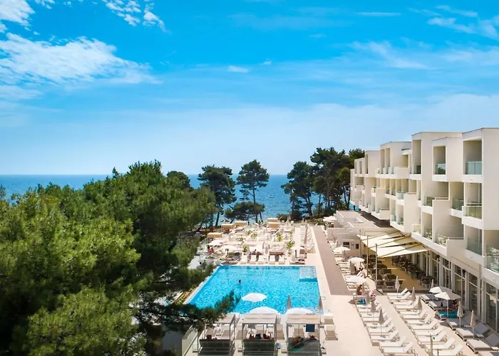 Valamar Carolina Hotel & Villas Kampor